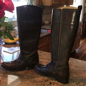 FRYE Melissa harness inside zip